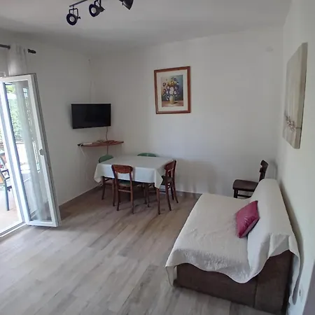 Bulovic Bozo Ap1 * Podglavica