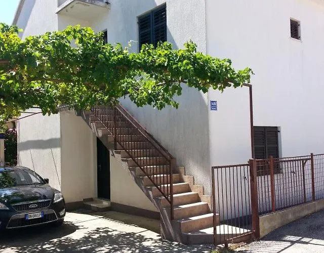 Appartement Bulovic Bozo Ap1 Podglavica