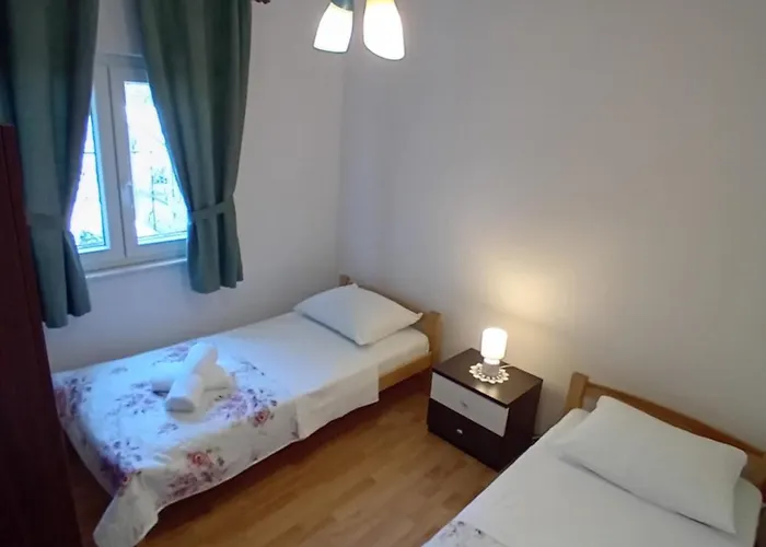 Bulovic Bozo Ap1 Podglavica