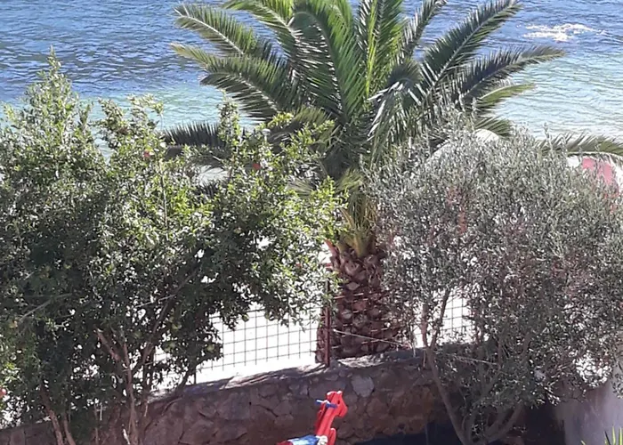 דירה Bulovic Bozo Ap1 *